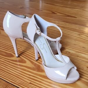 Jessica Simpson Women's Nude Peep Toe Heels Size 7.5
